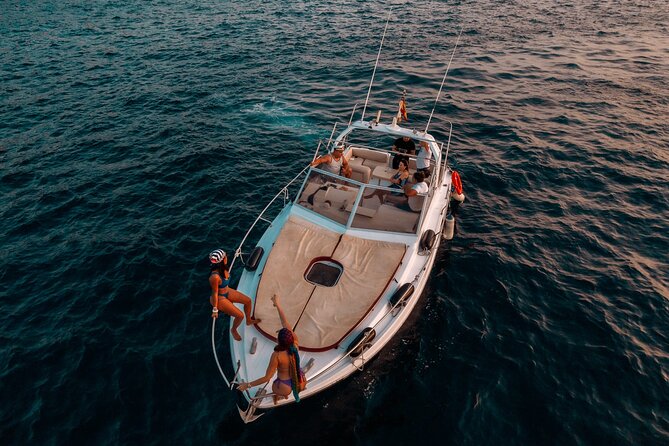 3 Hour Shared Motor Yacht Boat Trip & Snorkeling With Small Group - How the group size affects the experience