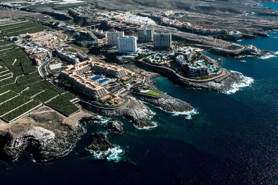 Adeje: Scenic Tenerife Helicopter Flight - What the pilot and staff add