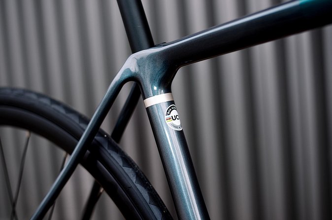 BH SL1 2.9 Road Bike Rental in Tenerife - What local help adds to a self-guided rental