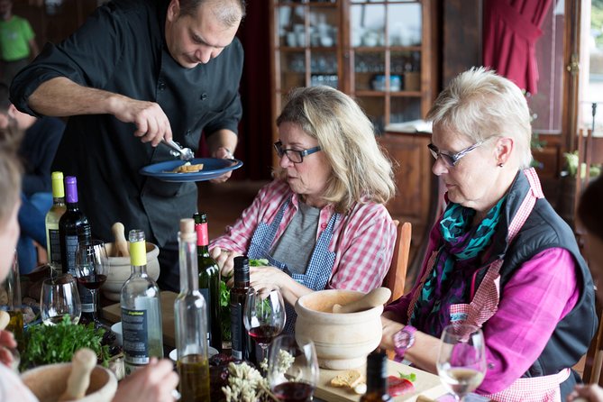 Bodegas Monje Winery Ticket w/Wine Tasting & Mojo Sauce Workshop - Should you book Bodegas Monje?