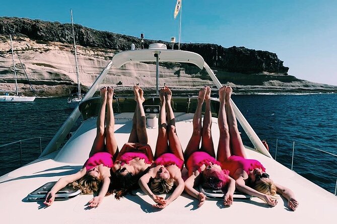 CATAMARAN OCEAN CRUISE TOUR, Food & Drinks included! - Pickup, meeting point, and timing