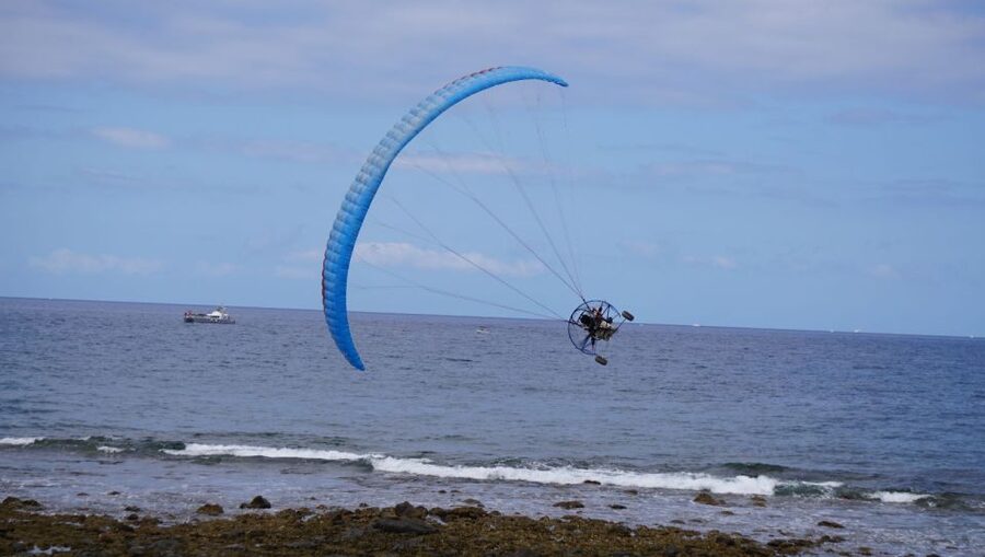 COAST: Fly over the coasts of Tenerife by Paratrike! (20min) - Should you book this Tenerife paratrike experience?