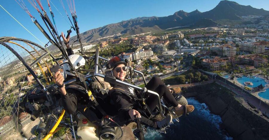 COAST: Fly over the coasts of Tenerife by Paratrike! (20min) - What the takeoff and flight feel like