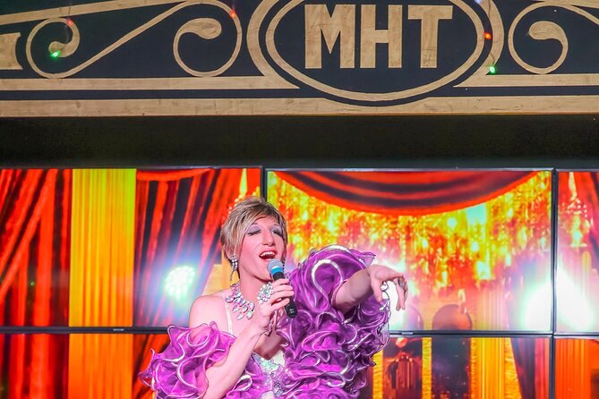 Comedy Drag Show Music Hall Tavern with Dinner - The arrival photo adds a nice touch