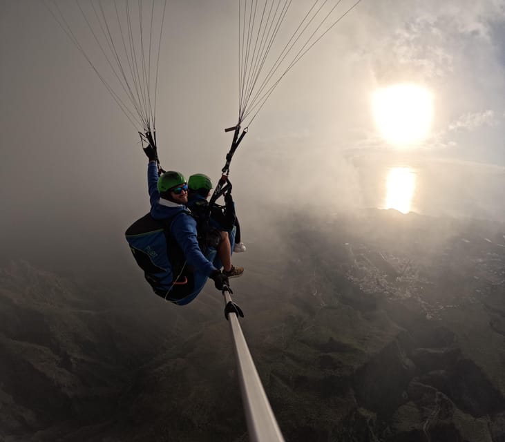 Costa Adaje: Paragliding from 1100m - Incredible landscape! - Landing at La Caleta beach