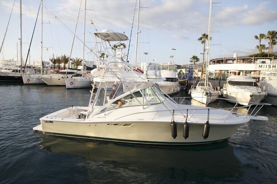 Costa Adeje: Private Yacht Sailing Tour from Puerto Colón - Is $589 good value for eight people?