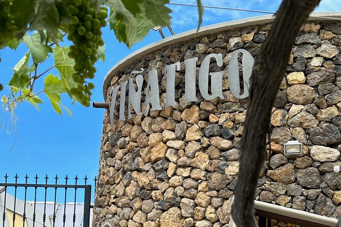 Guided Tour with 6 Wine Tasting - The six-wine tasting is the payoff