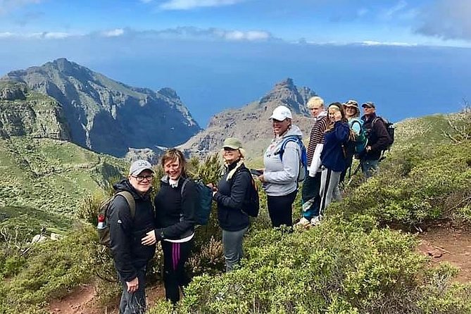 Hiking in Tenerife's Great Outdoors - A small group changes the feel of the day