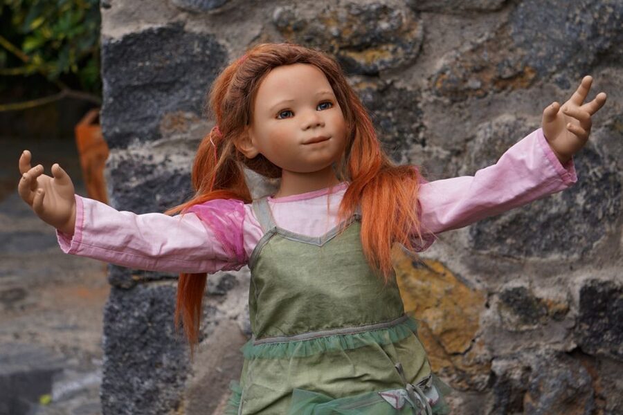 Icod de los Vinos: ARTlandya Doll World Entry Ticket & Tour - Four hundred dolls, teddy bears, and many styles