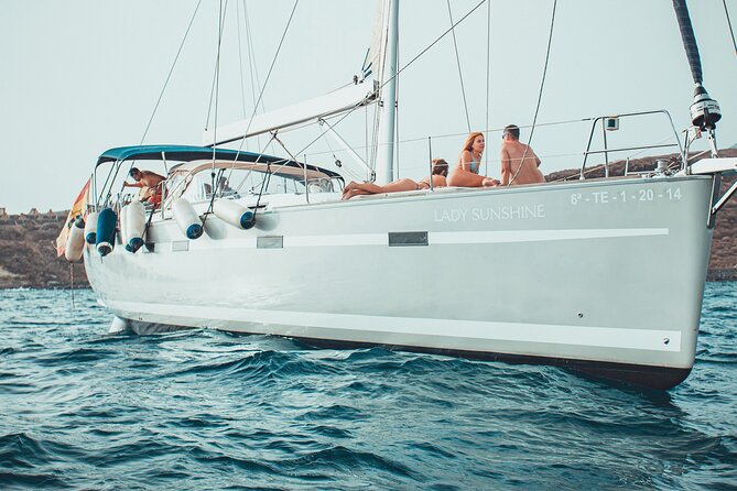 Lady Sunshine Private, from 3 to 8 hours - The longer trips: heading west toward Los Gigantes