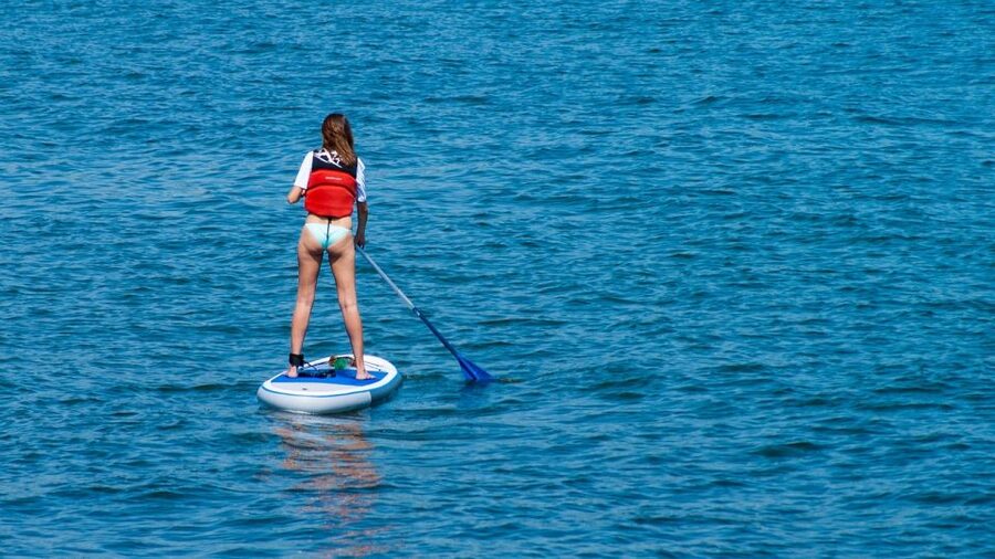 Los Cristianos : 1 Hour of Paddle surf Rental - Finding the AdVentoure Kayak shop