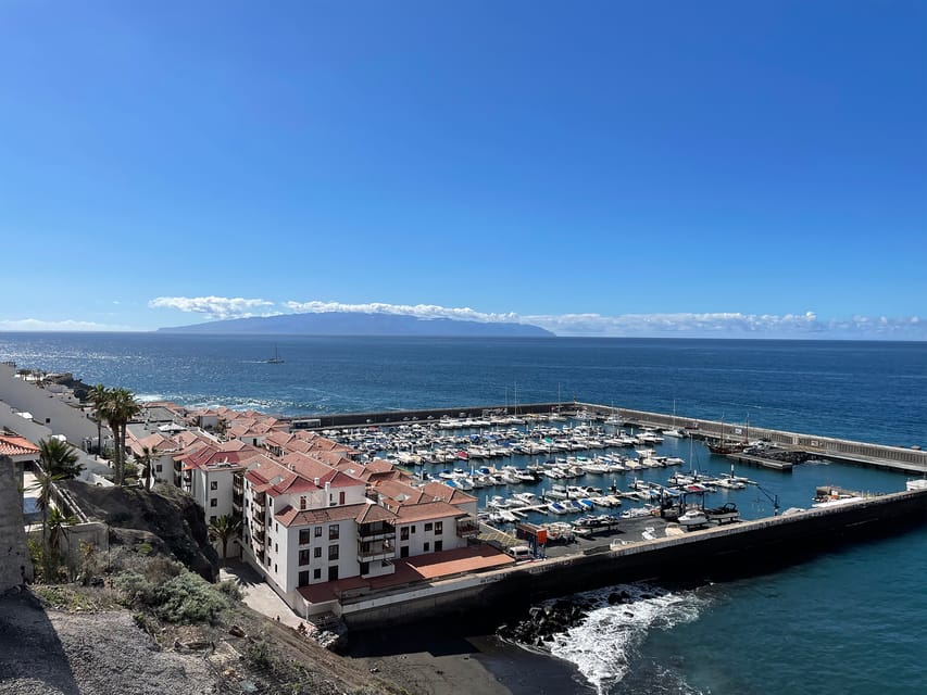 Los Gigantes: Sailing Excursion with Swimming, Drink & Tapas - The offshore snorkeling stop