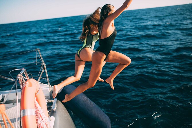 Luxury Catamaran Cruise with Brunch and Unlimited Drinks - Comfort, service, and the VIP question