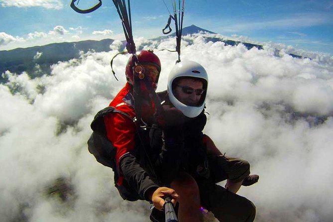 Paragliding 1000 Meters - Taking off above Adeje