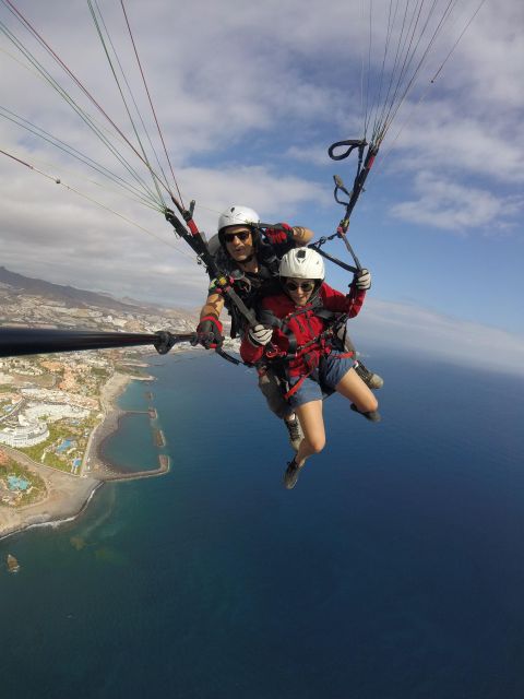 Paragliding flight with a Spanish Champion 2021/2022. - Preparing for Takeoff Above Southern Tenerife