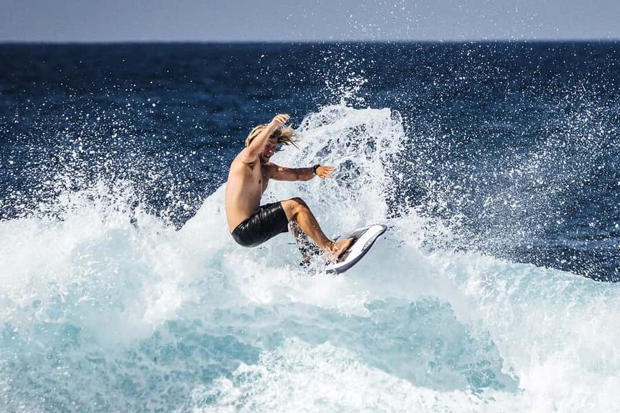 Playa de las Américas : Group Surf Lesson - What happens on the sand at Playa de las Américas