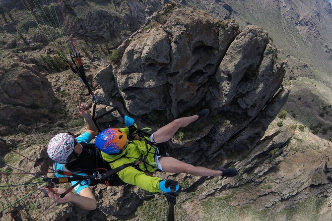 Premium Paragliding in Tenerife : Photos, videos and pickup included - The air above Costa Adeje