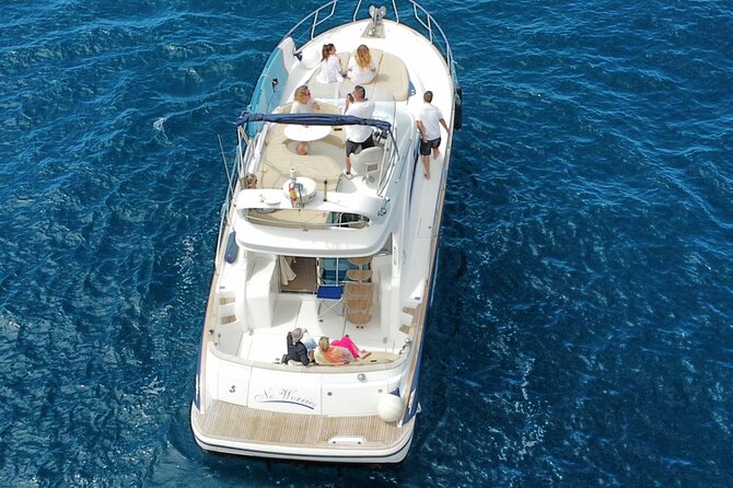 Private Luxury Motor Boat 2, 3 and 4 Hour Charters - What the private price really gets you