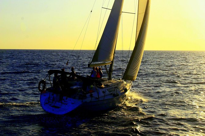 Private Yacht Excursion from Puerto Colon 3 hours - Best for Families, Couples, and Small Celebrations