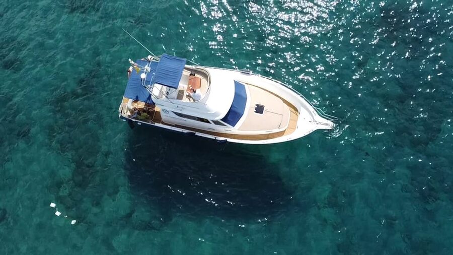 Puerto Colon : Shared/private boat trip with snack & Drinks - Key things to know before you book