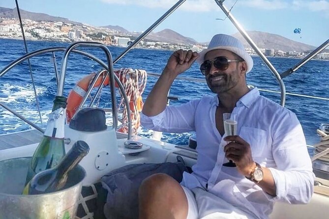 SAILING YACHT EXCURSION TOUR, Food & Drinks included! - The Boat, Seating, and Sailing Expectations
