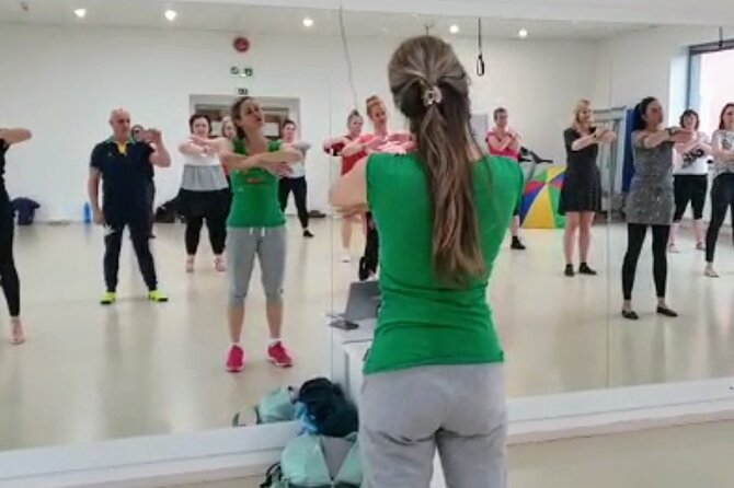 Salsa & Bachata, dance lessons Tenerife south. Have fun and learn - Learning with Sylvi in Los Cristianos