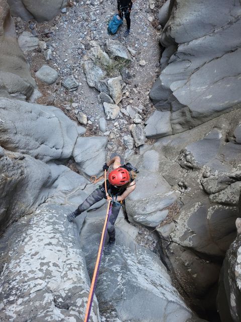 Santa Cruz de Tenerife: Vilaflor Canyoning Tour - The guide makes the difference for first-timers