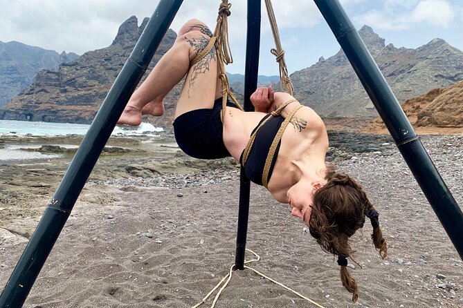 Shibari on the Beach - Beach Suspension With the Bamboo Tripod