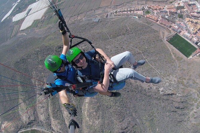 Tandem Paragliding Flight in Costa Adeje from 1100m - From Ifonche at 1,100 meters to the Costa Adeje coast