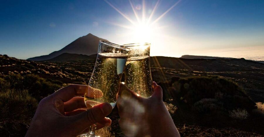 Teide: Guided Sunset & Stargazing Tour by Night with Dinner - Why Teide after dark is worth your time