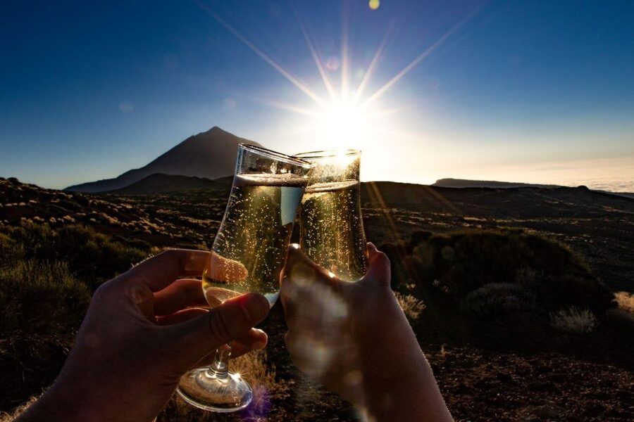 Teide: Guided Sunset & Stargazing Tour by Night with Dinner - Teide National Park before sunset