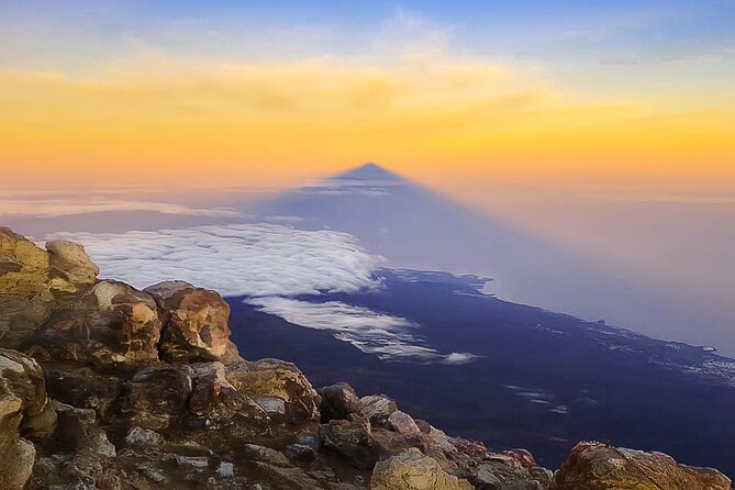 TEIDE NIGHT, Stargazing Bus Tour, Meal & Drinks included! - The 4:00 pm departure and ride into the mountains