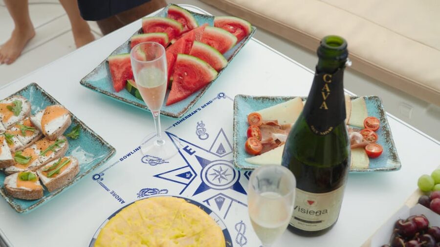 Tenerife: 2, 3 & 4 Hour Private Luxury Motorboat Charter - Who will enjoy this charter most