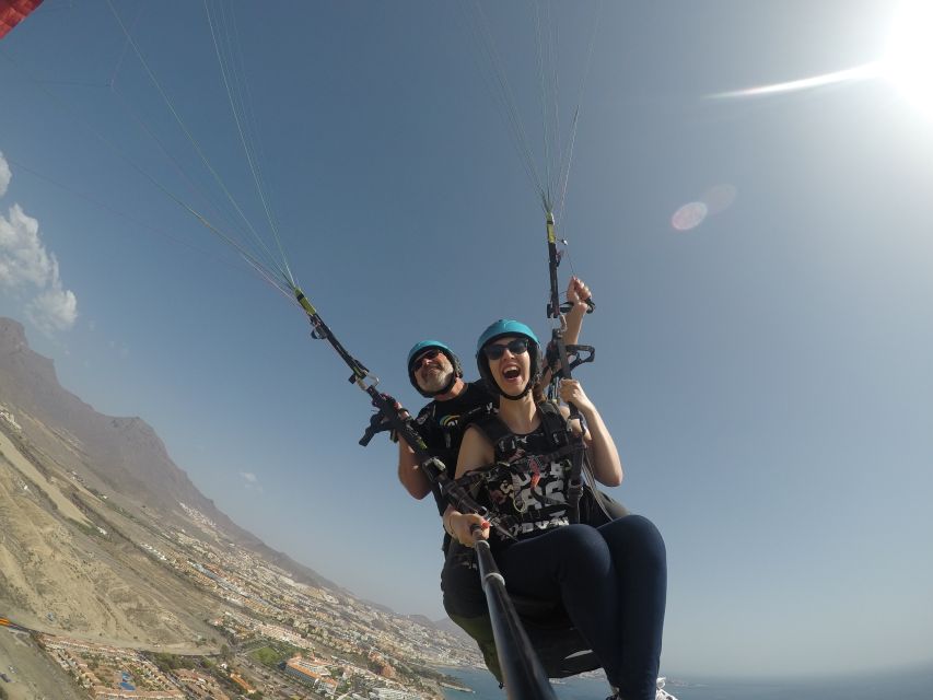 Tenerife: Acrobatic Paragliding Tandem Flight - Wingovers and deep spirals: know what you are choosing