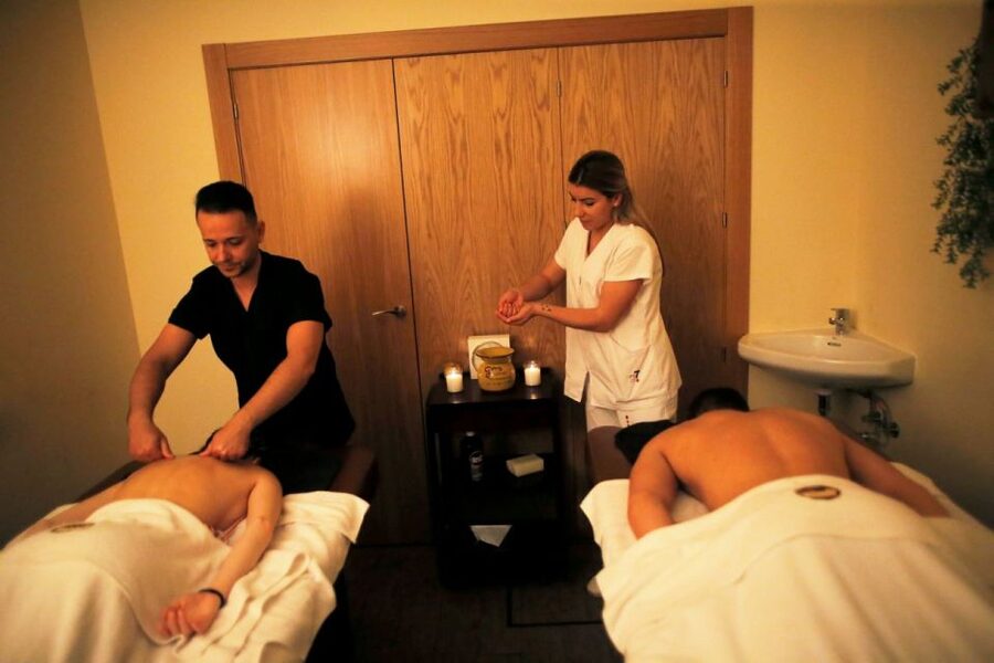 Tenerife: Beer Spa Experience with Tastings and Snacks - Beer on Tap and Small Snacks