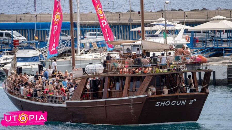 Tenerife: Boat Party with Open Bar and DJs - Following Tenerife’s west coast by boat