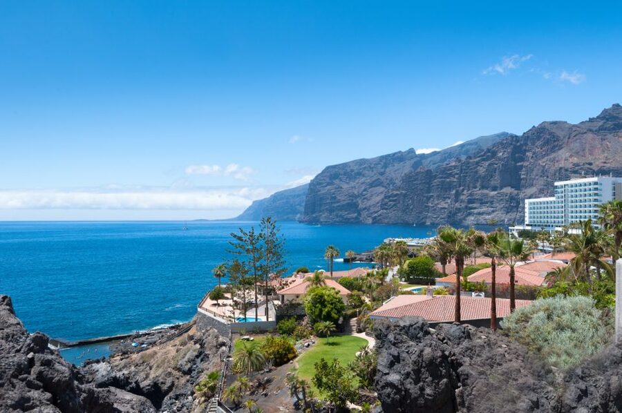 Tenerife: Full-Day Guided Island Tour - Puerto de la Cruz: lunch and free time