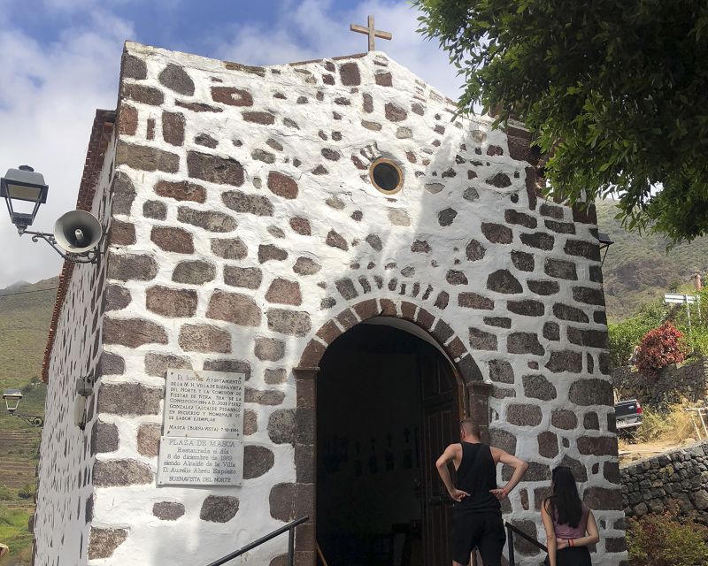 Tenerife: Mount Teide, Masca, Icod and Garachico Day Trip - What the guide adds to the long ride