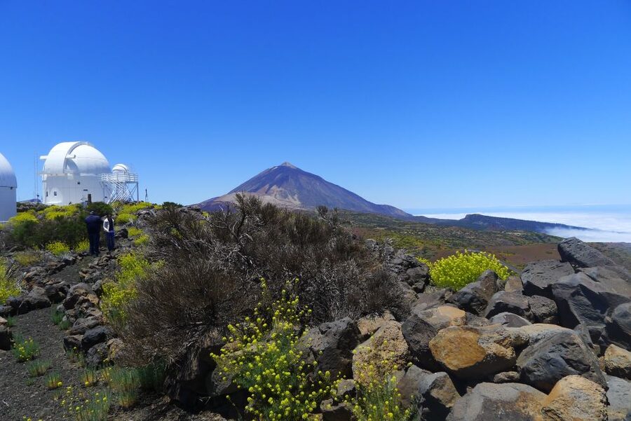 Tenerife: Mount Teide Observatory Astronomical Tour - Sunset among Teide’s volcanic peaks