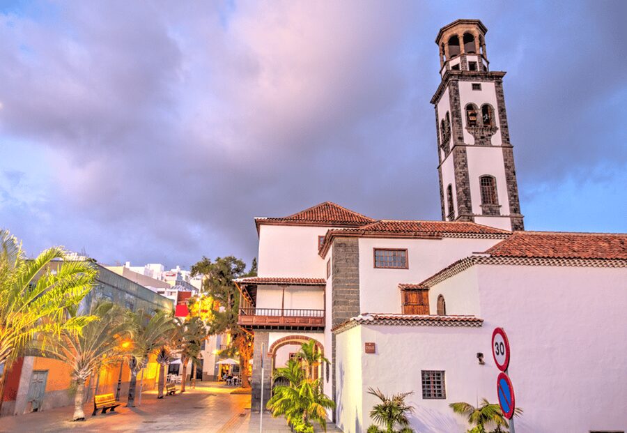 Tenerife: Private Day Tour of the Island with Hotel Pickup - La Laguna, a World Heritage old city