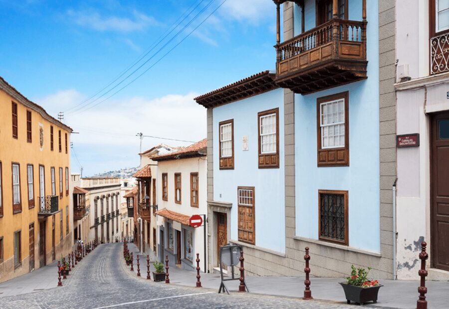 Tenerife: Private Day Tour of the Island with Hotel Pickup - Garachico: a port town shaped by volcanic force