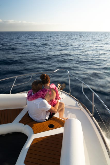 Tenerife: Private Luxury Yacht Sunset Cruise - Tapas, fruit, champagne, and a relaxed pace