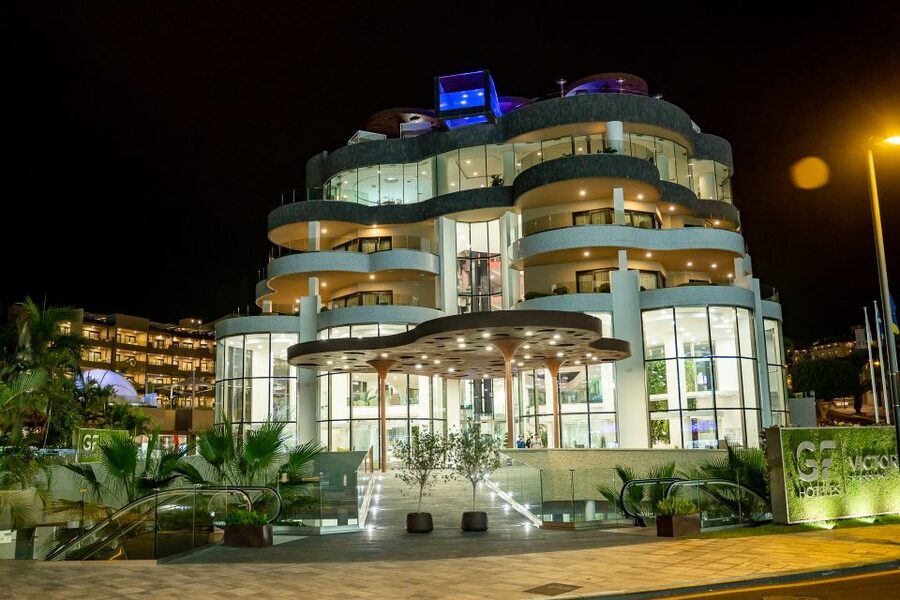 Tenerife: Scandal Dinner Show Entry Ticket and 5-Course Meal - My verdict on the Scandal Dinner Show