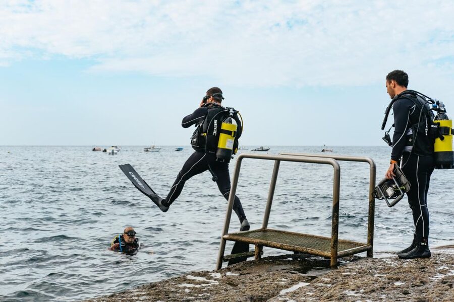 Tenerife: Scuba Diving Experience with Instructor and Gear - Who will enjoy this most