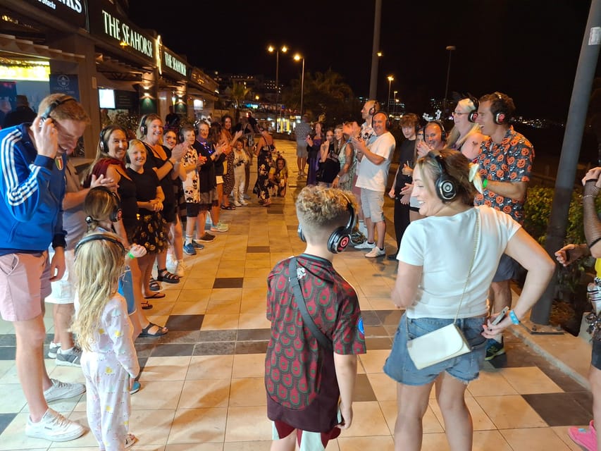 Tenerife: Silent Disco Walking Tour "Mustang Sally's" - Why the one-hour length works