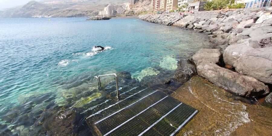 Tenerife: Snorkeling Equipment Rental in Radazul - Collecting your equipment at Puerto Deportivo Radazul