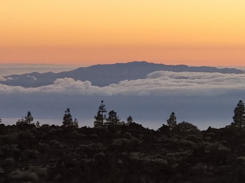 Tenerife: Sunset and Stargazing at Teide National Park - Cold, comfort, and the practical details