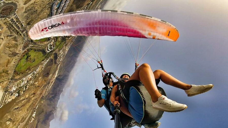 Tenerife: Tandem Paragliding Flight - The beach finish at Playa la Enramada