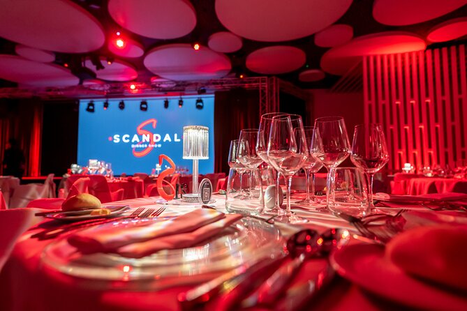Ticket for Scandal Dinner Show in Santa Cruz de Tenerife - Choosing between Platinum and Gold tables