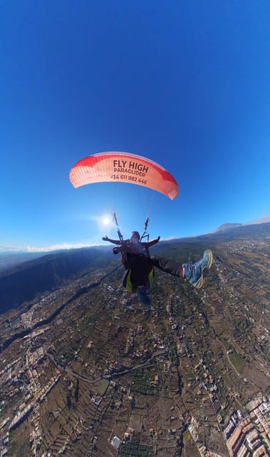 Vuelo Parapente Tenerife Teide (2200 metros) - Flying above the Cañadas del Teide